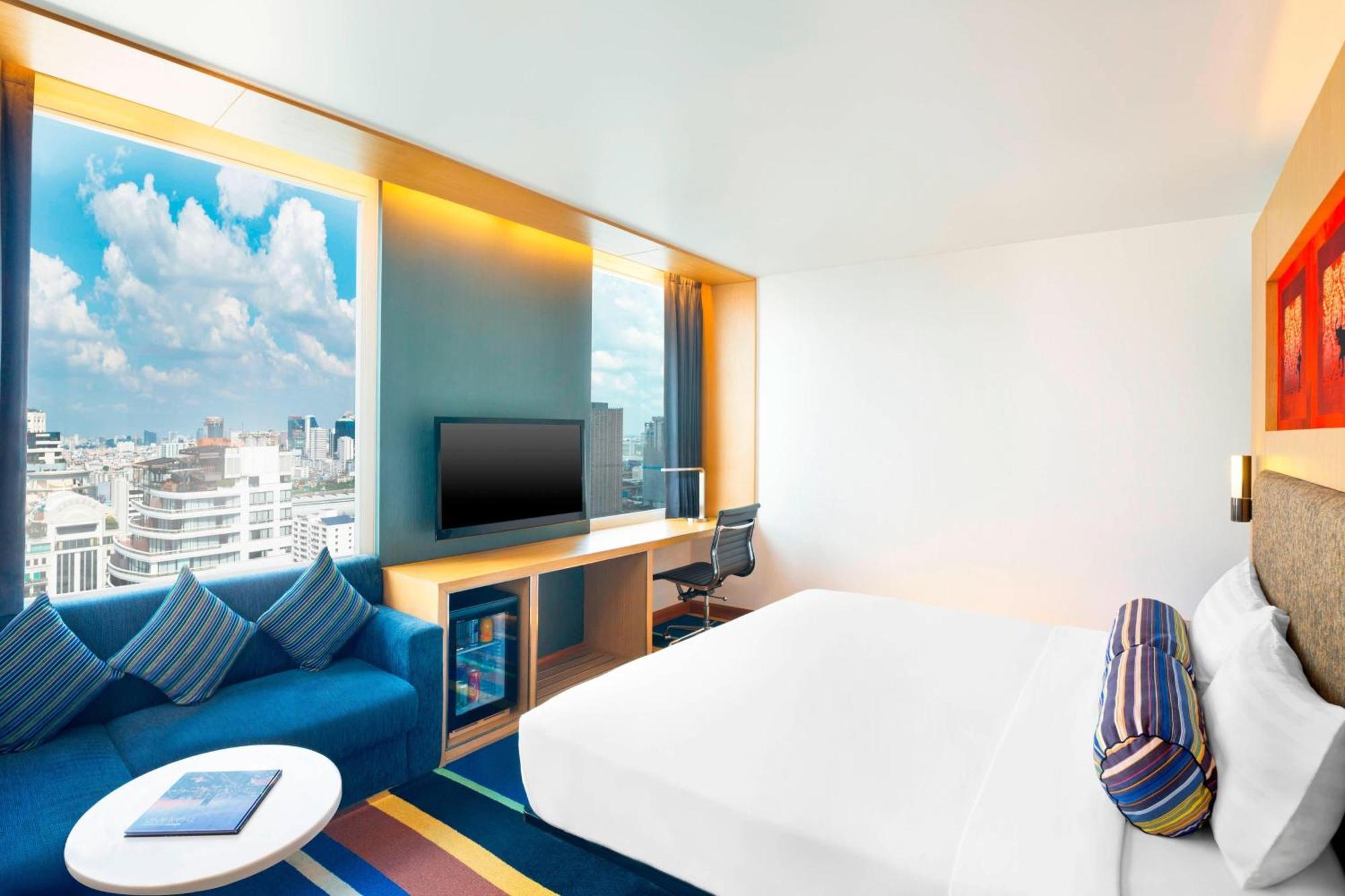 Aloft Bangkok - Sukhumvit 11 Hotel Екстериор снимка